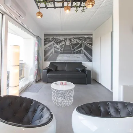 Studio Sea La Vie By Interhome