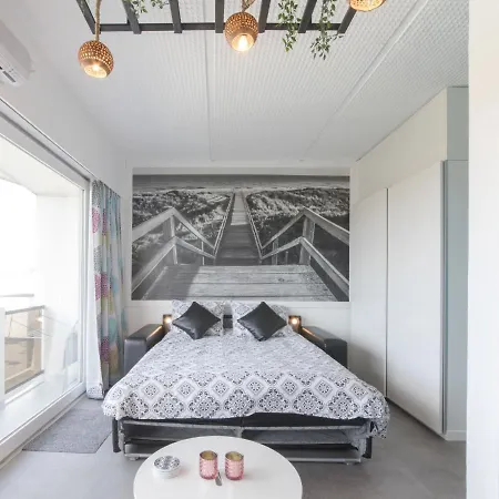 Studio Sea La Vie By Interhome * De Haan
